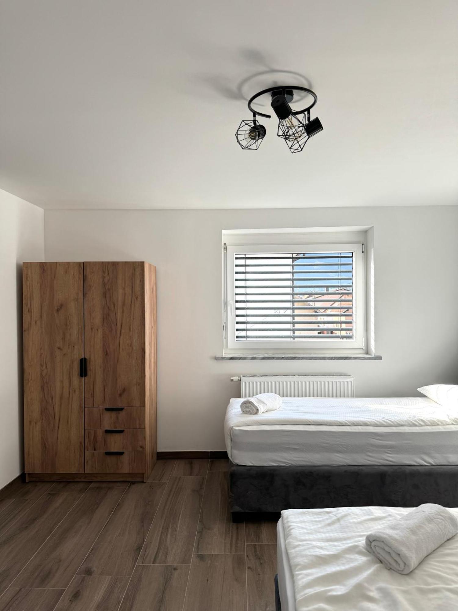 L&L Rooms Maribor Exterior foto